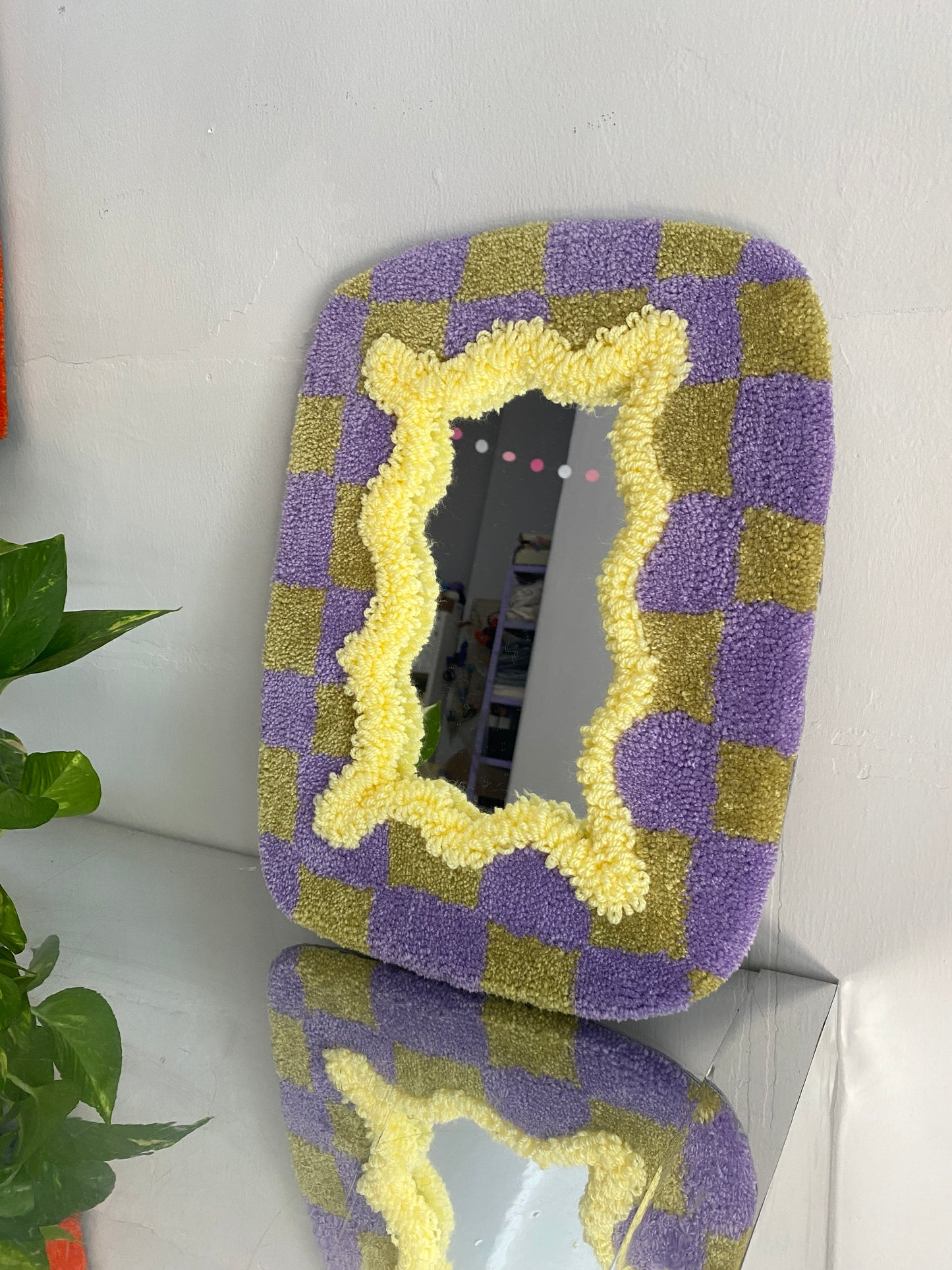 Specchio tufting scacchi