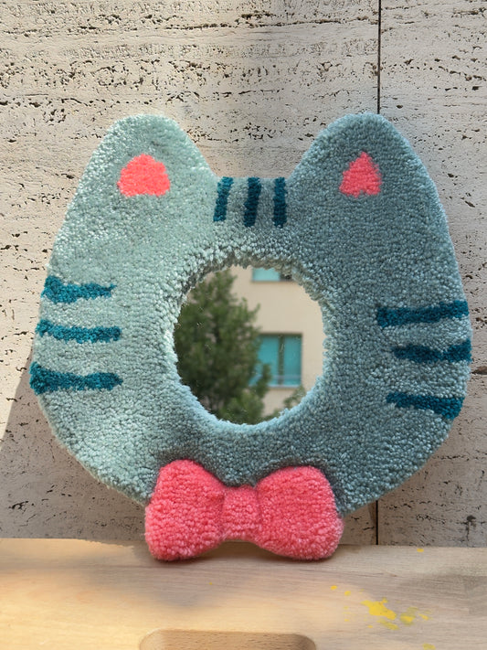Specchio Gatto con Papillon