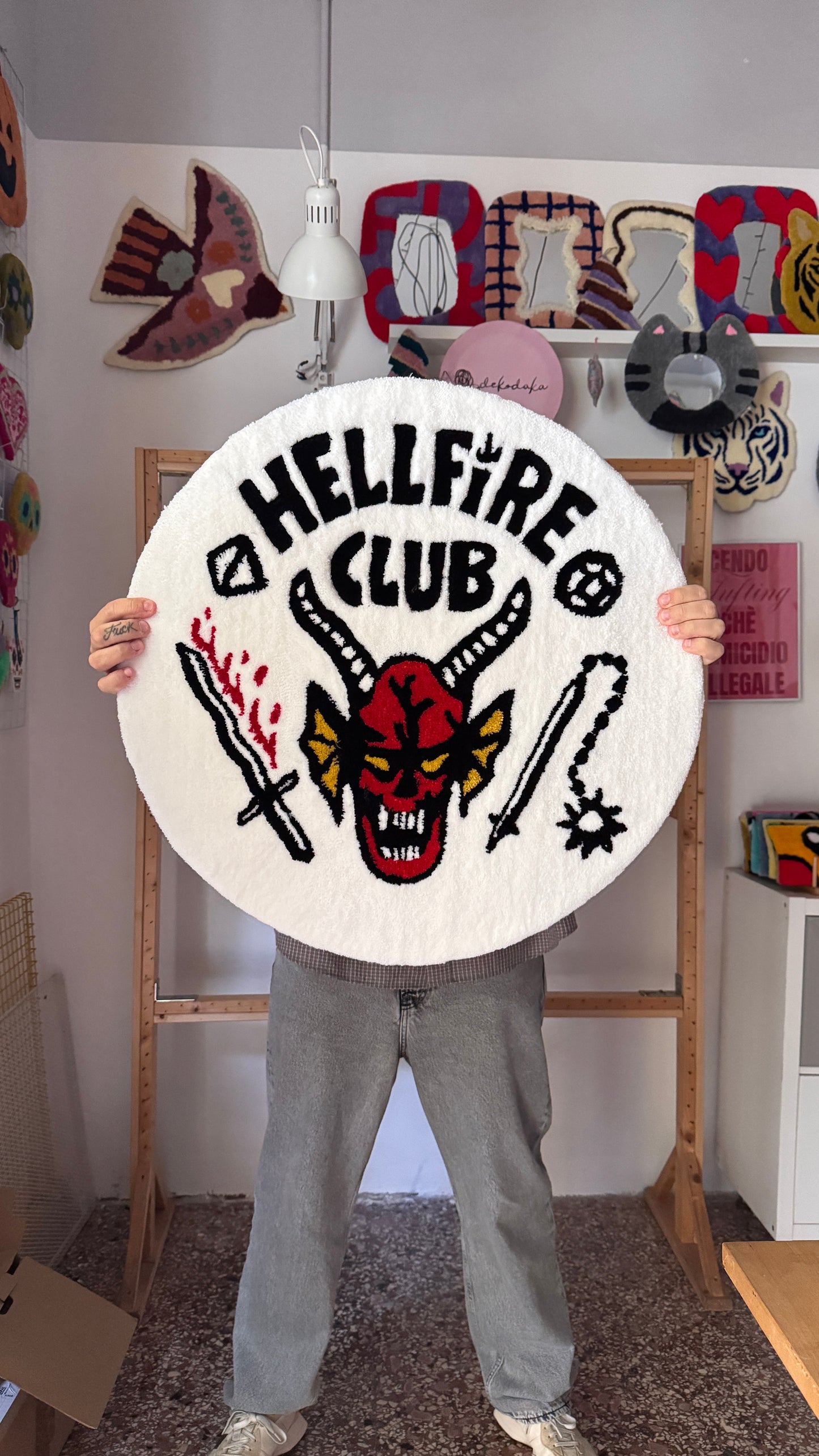 Tappeto stranger things “hellfire club”